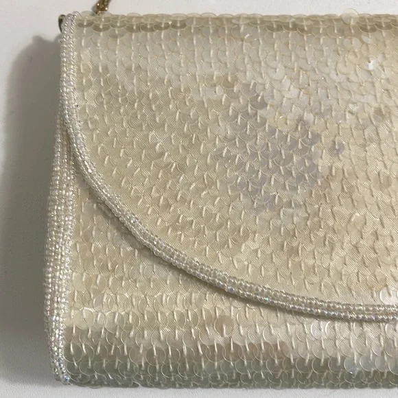 La Regale Purse - Picture 4 of 16